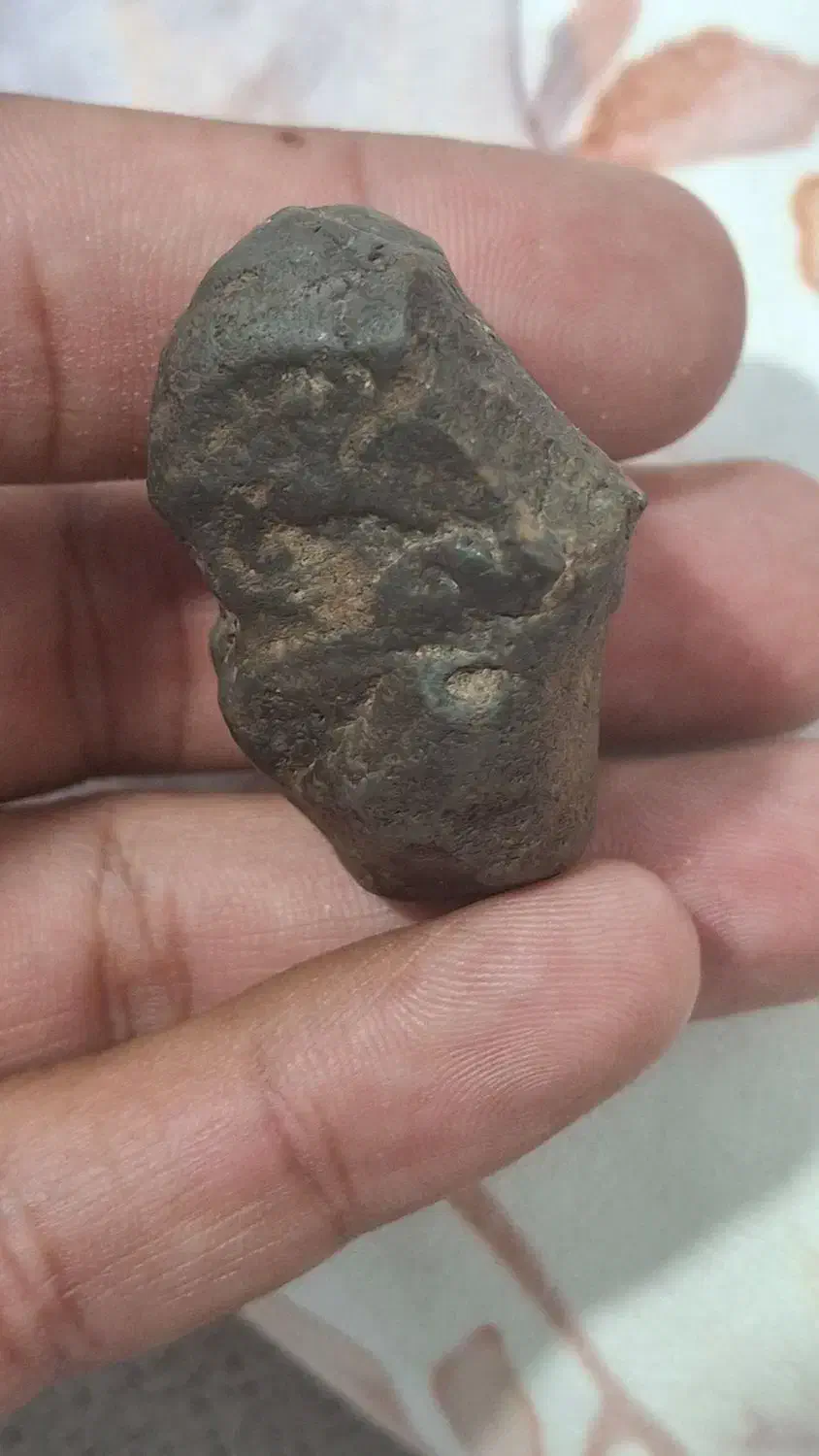 سنگ قیمتی|کلکسیون اشیاء عتیقه|سرپل ذهاب, |دیوار