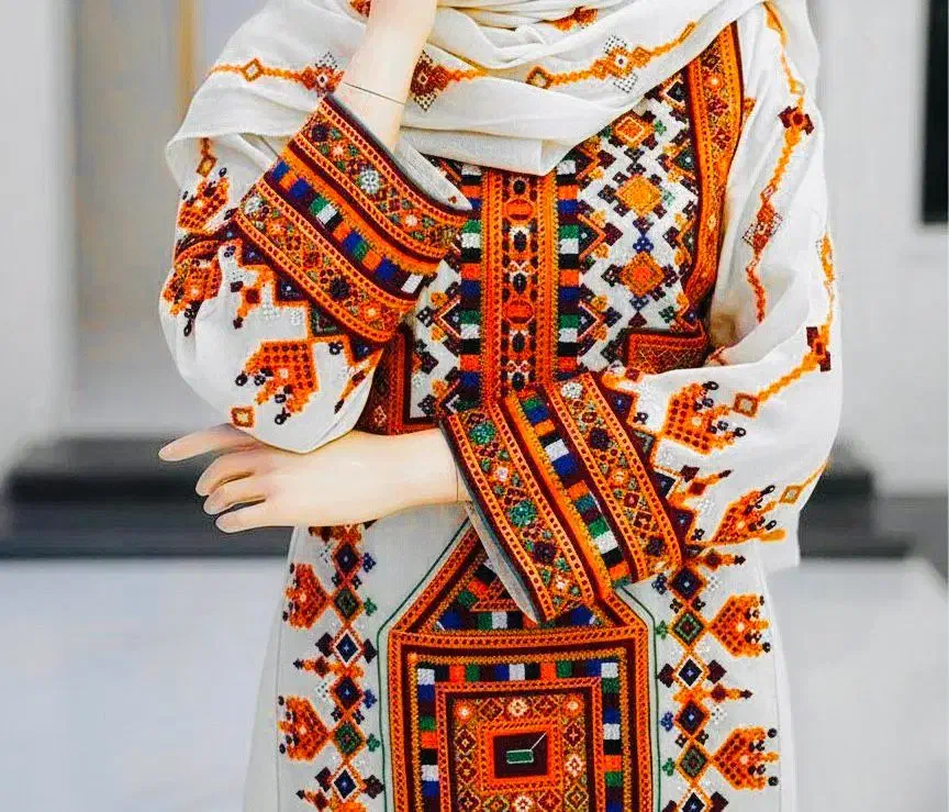 لباس بلوچی|لباس|بندرعباس, |دیوار