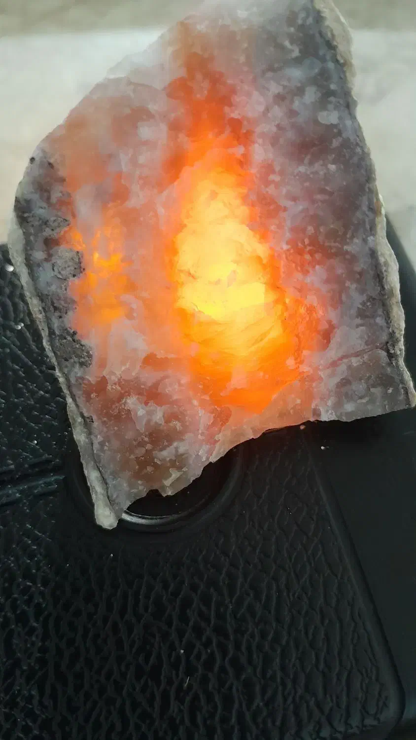 سنگ زیبا بارنگ قرمز ونارنجی|جواهرات|تربتحیدریه, پائین ولایت|دیوار