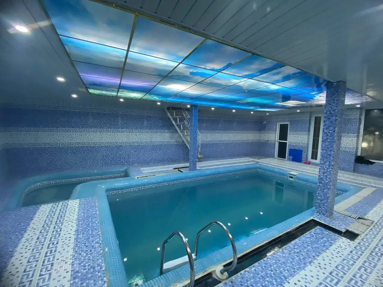 ویلا استخر دار بزرگ شهر درود از مالک|اجارهٔ کوتاهمدت ویلا و باغ|نیشابور, باغرود|دیوار