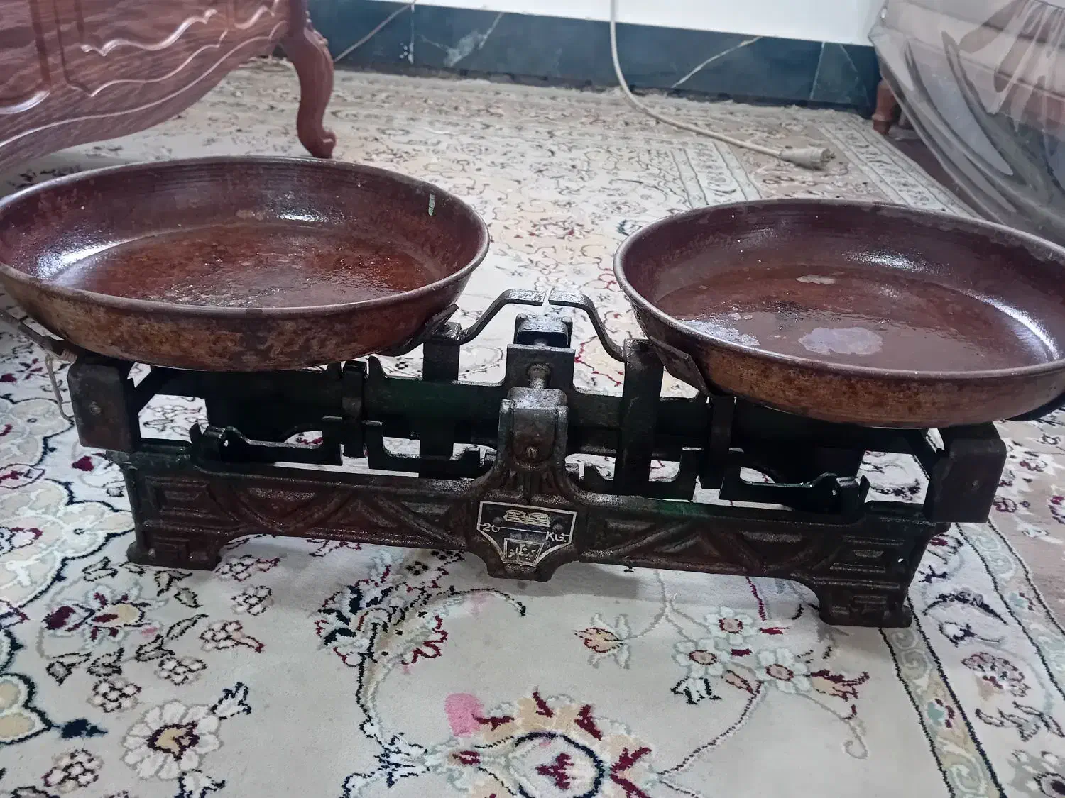 ترازو قدیمی سالم|فروشگاه و مغازه|گنبد کاووس, |دیوار