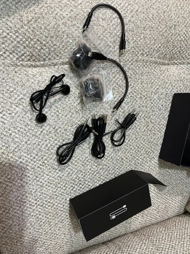 میکروفون|صوتی و تصویری|نجف‌آباد, دلگشا|دیوار