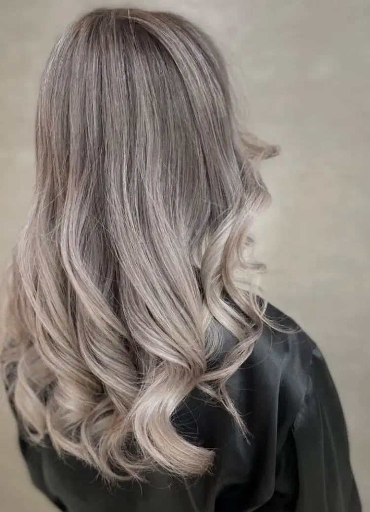 تخفیفات رنگ و لایت تا شب یلدا|خدمات آرایشگری و زیبایی|سیرجان, |دیوار