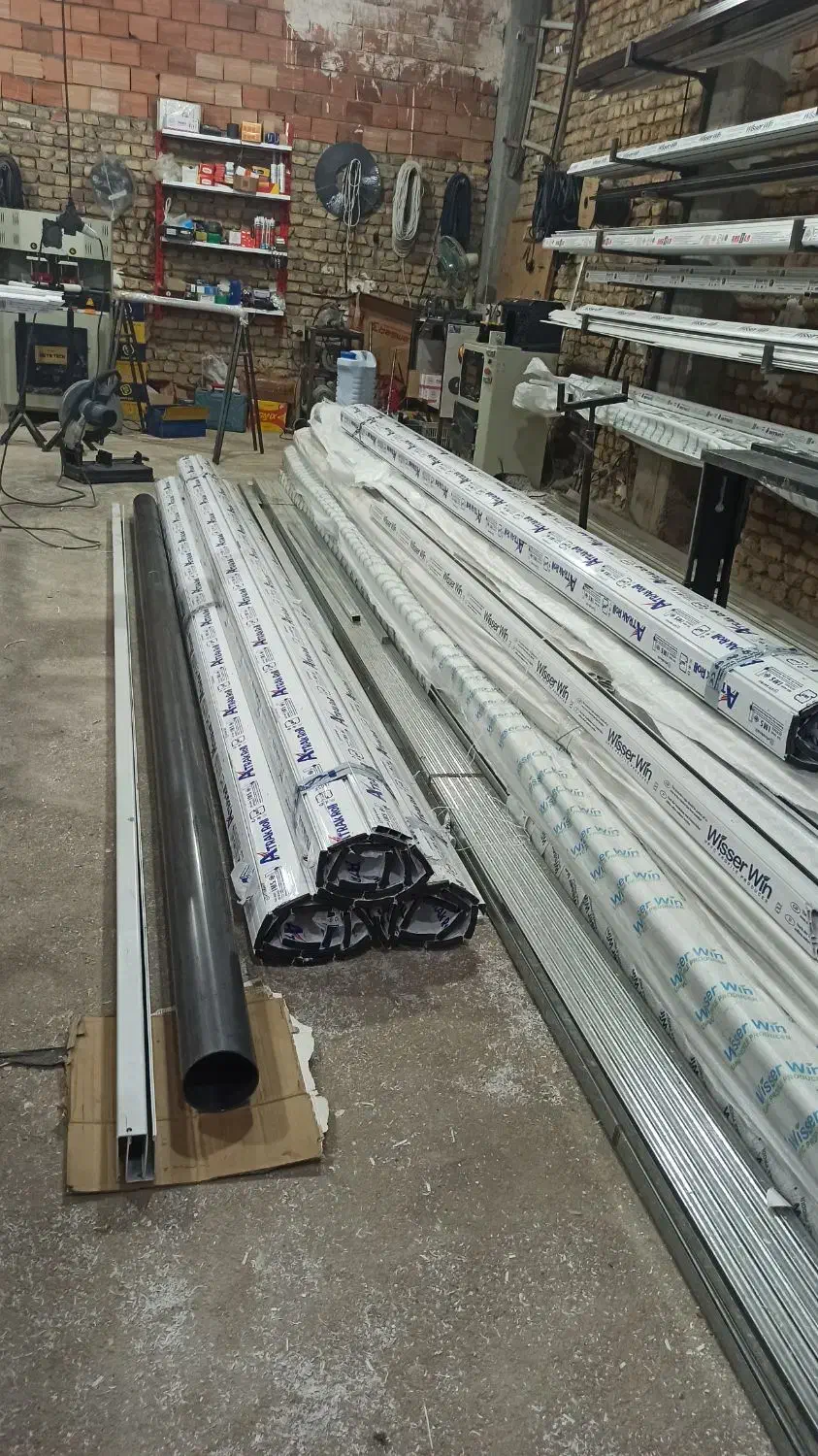 درب پنجره دوجداره قربانی .فروش چکی هم داریم|خدمات پیشه و مهارت|سملقان, |دیوار