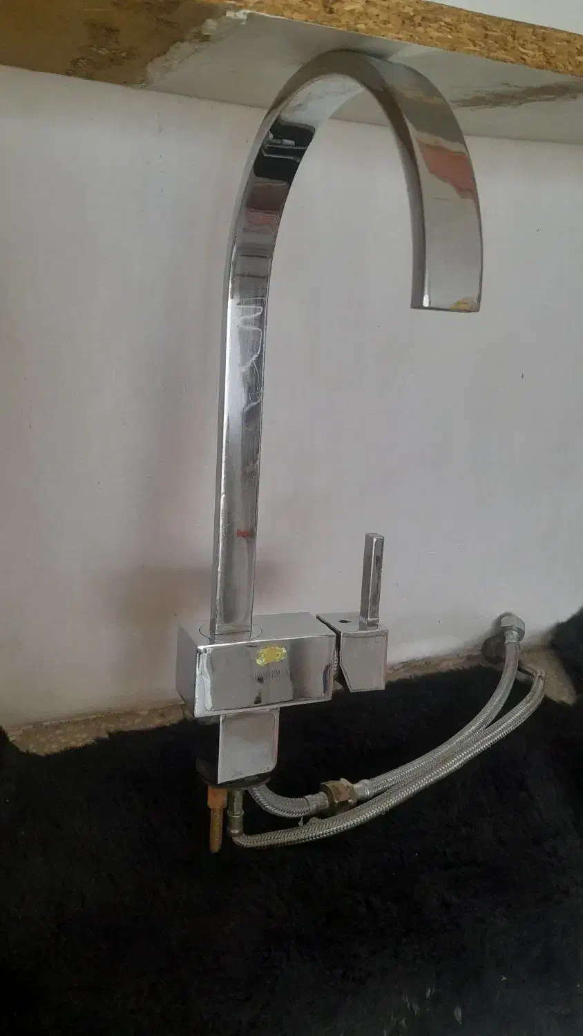 شیر ظزفشویی قهرمان|لوازم سرویس بهداشتی|زبرخان, |دیوار