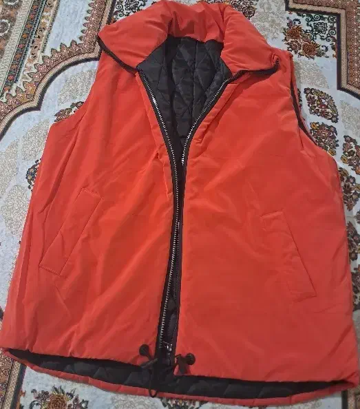 پافر|لباس|شیراز, نصر|دیوار