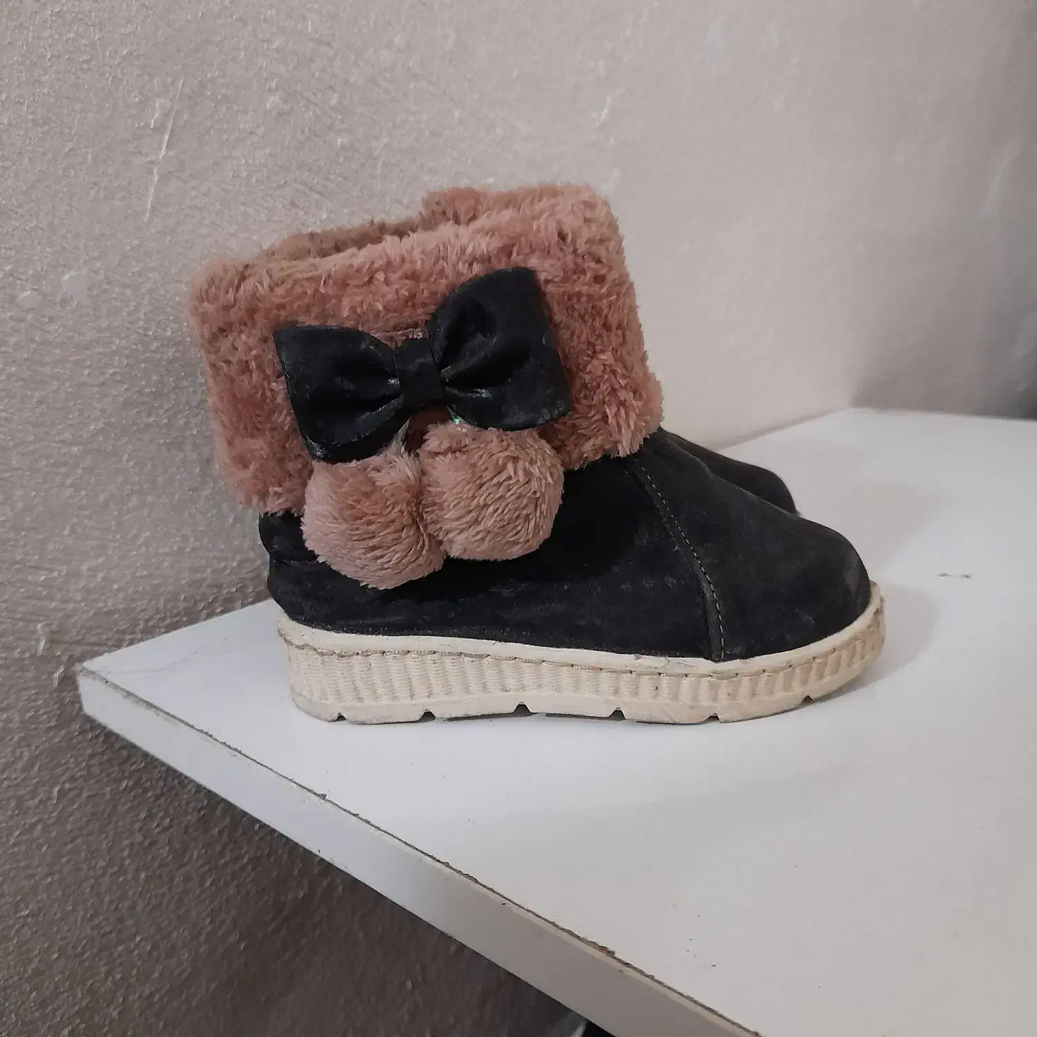 کفش سایز ۲۳ با قیمت مناسب|کفش و لباس بچه|ساری, |دیوار