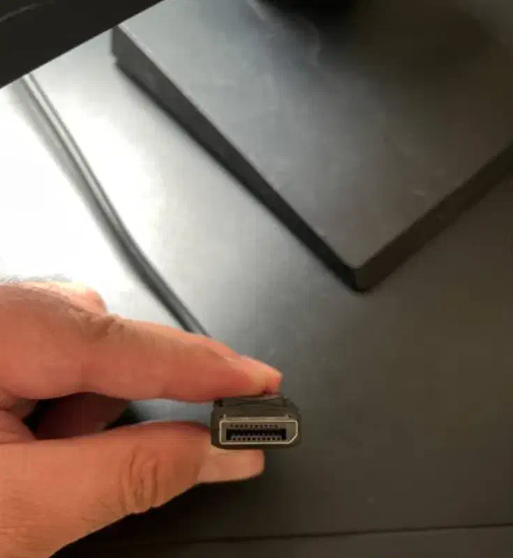 مانیتور 19 اینچ لنوو lenovo Think Vision|قطعات و لوازم جانبی رایانه|تهران, شمس‌آباد|دیوار