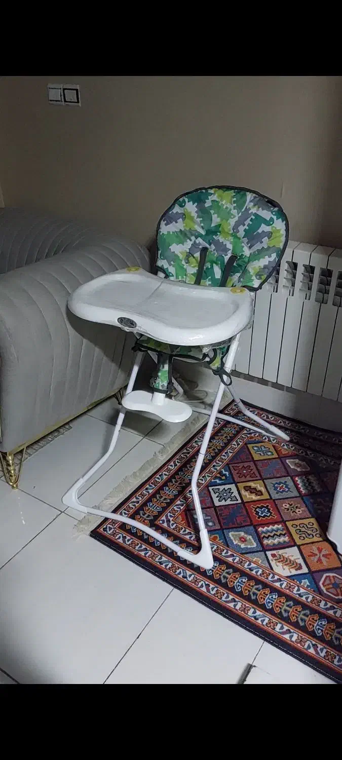 صندلی غذا کودک|تخت و صندلی بچه|شیراز, شهرک مدرس|دیوار