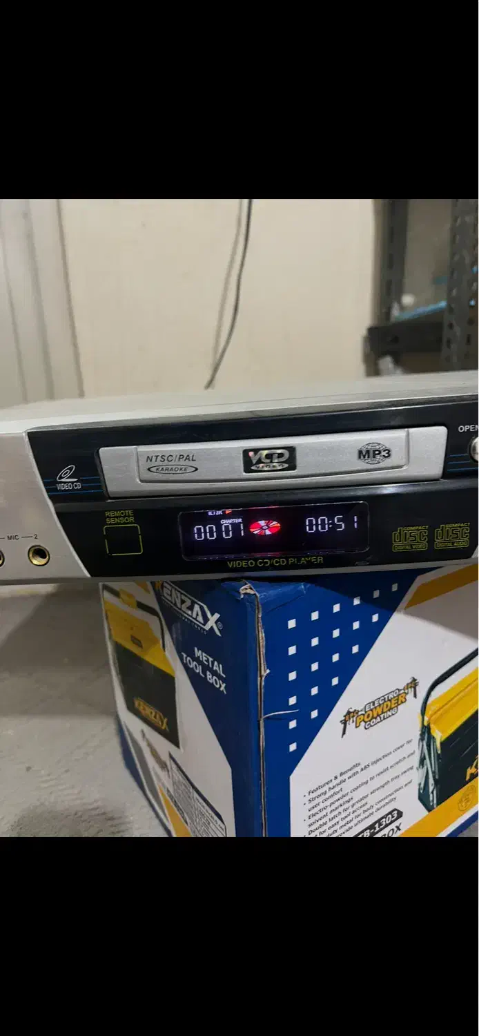 دستگاه پخش ویدئو سی دی|پخش‌کننده DVD و ویدیو|اصفهان, بهارستان|دیوار