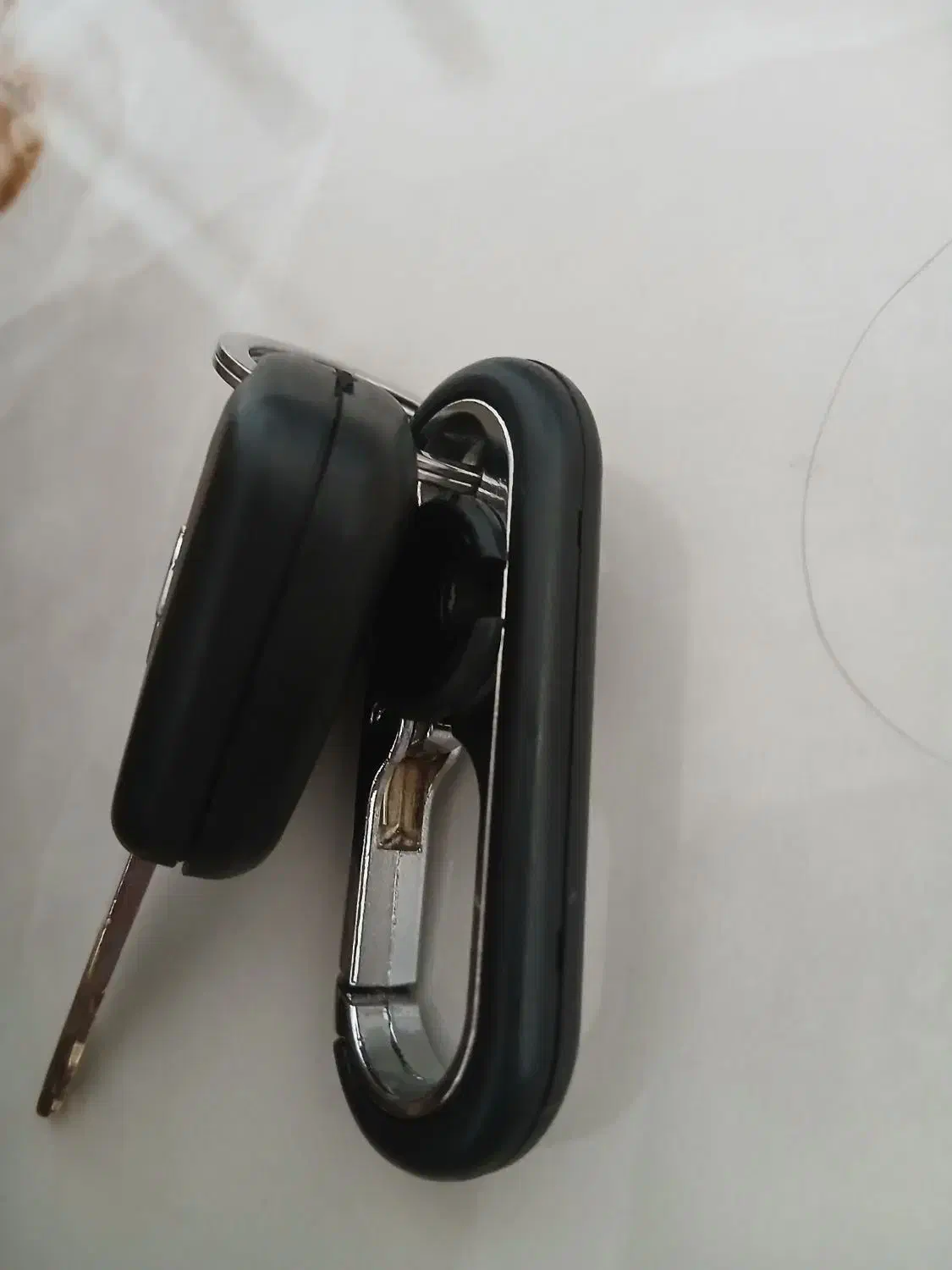 کیلد و ریموت گمشده|اشیا|کرمانشاه, |دیوار