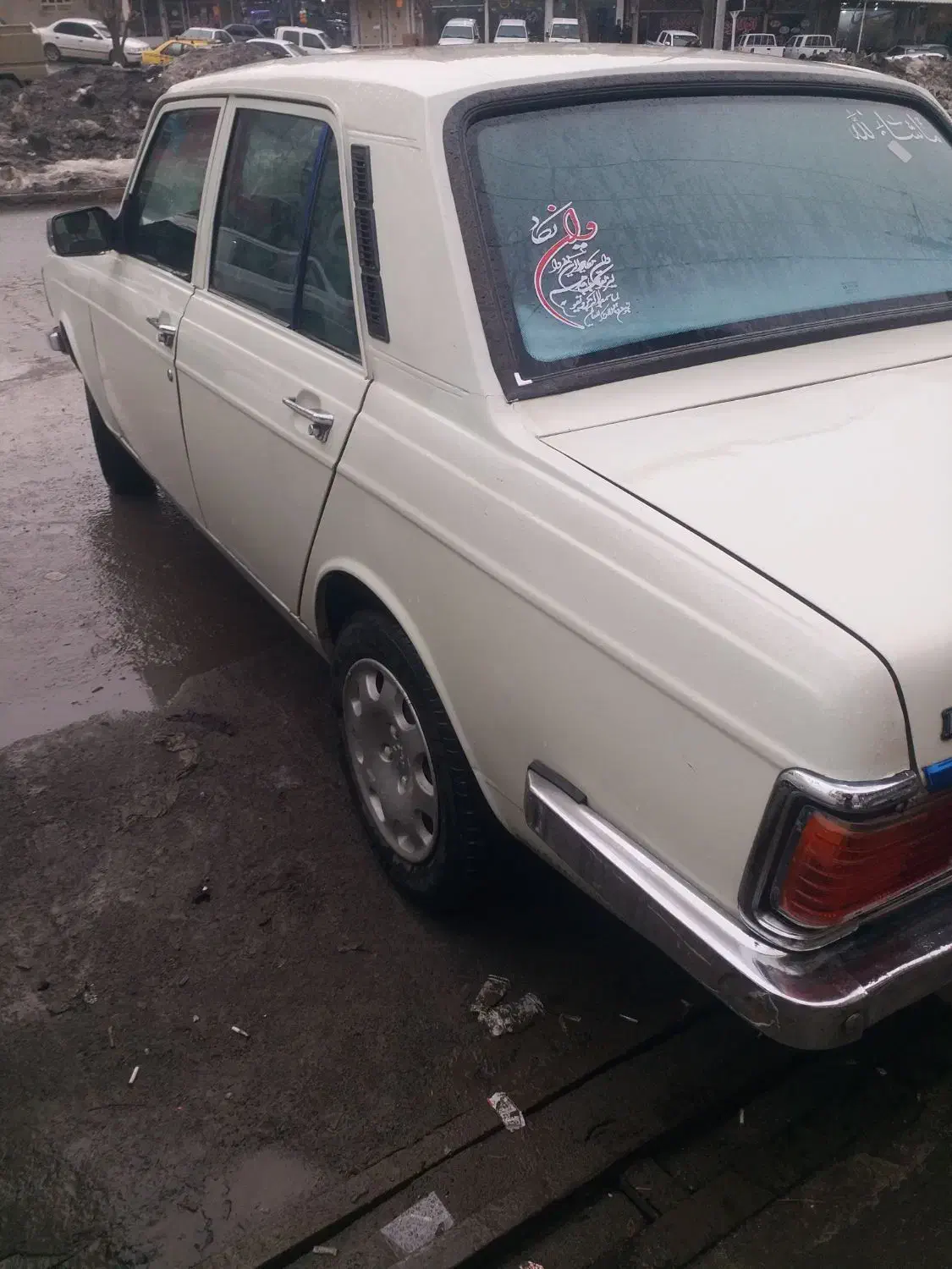 پیکان ۸۳ یک تکه رنگ|خودرو سواری و وانت|بانه, |دیوار