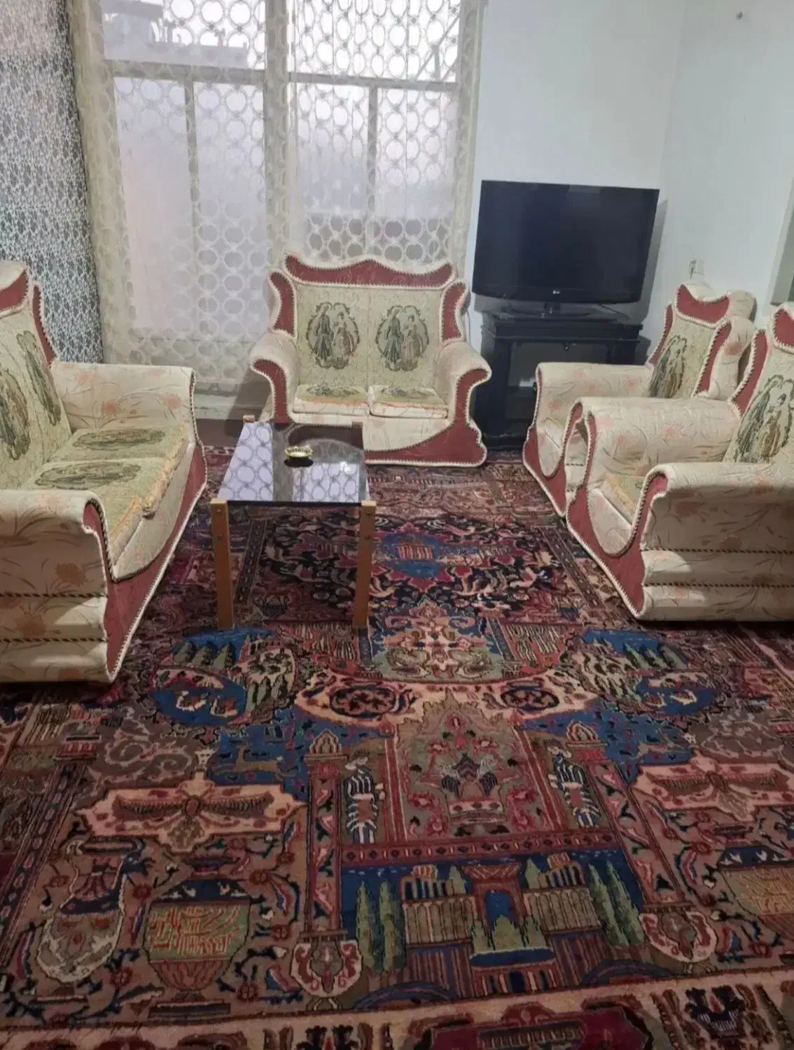 سوئیت شیک مرکز شهر|اجارهٔ کوتاه‌مدت آپارتمان و سوئیت|یزد, |دیوار