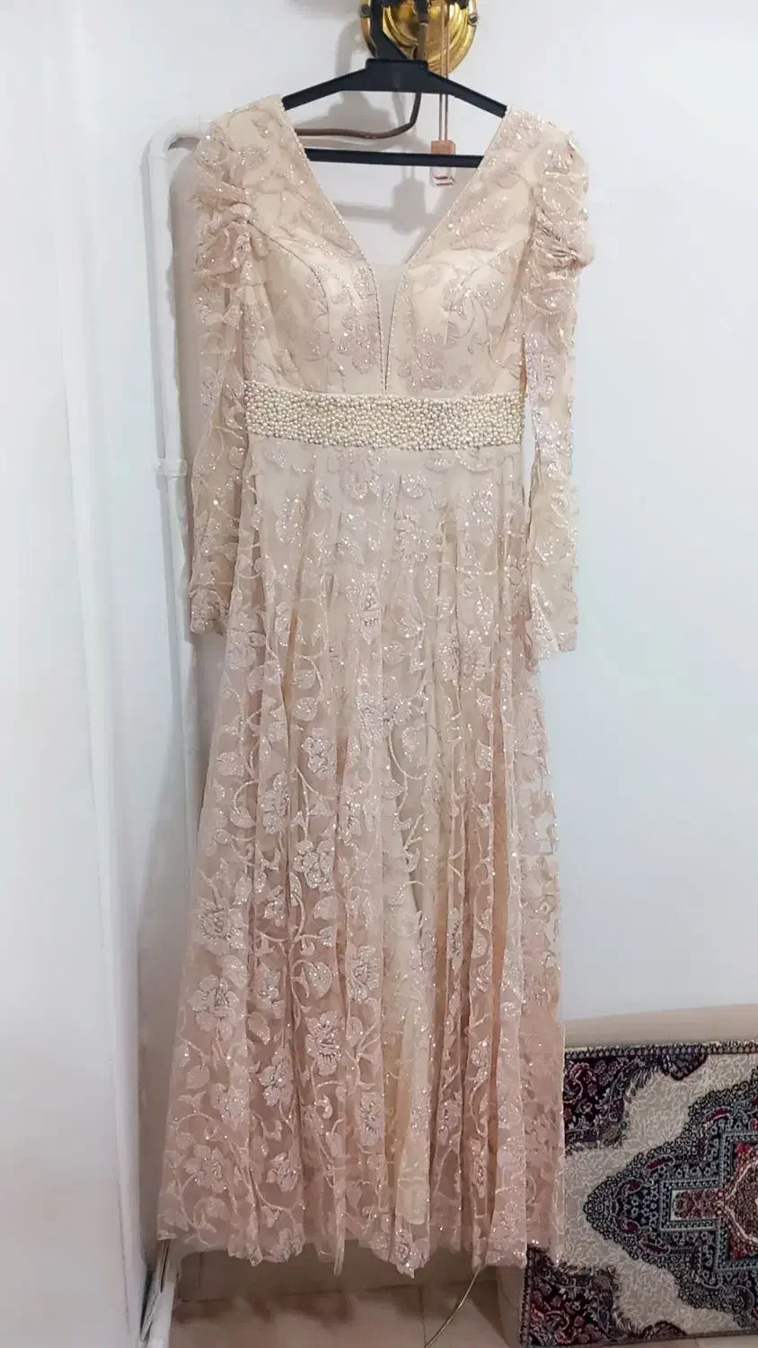 لباس مجلسی|لباس|چهاردانگه (تهران), |دیوار