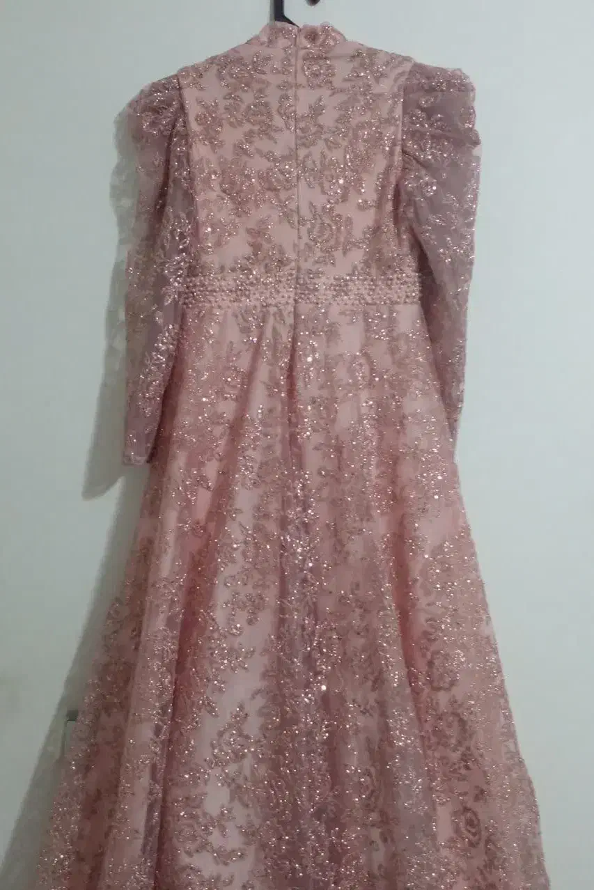 لباس مجلسی زنانه|لباس|الیگودرز, |دیوار