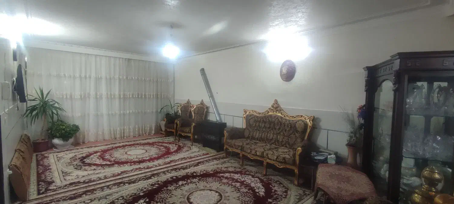 ویلایی دربستی*هر ۲خواب کمددیواری*پارک ماشین درحیاط|اجارهٔ خانه و ویلا|برخوار, |دیوار