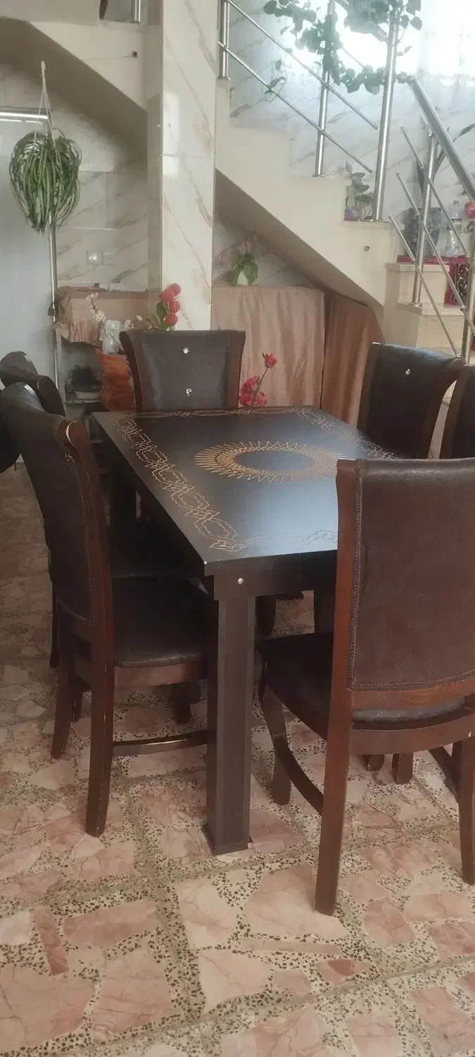 فروش میز شیش نفره|میز و صندلی غذاخوری|لنگرود, |دیوار