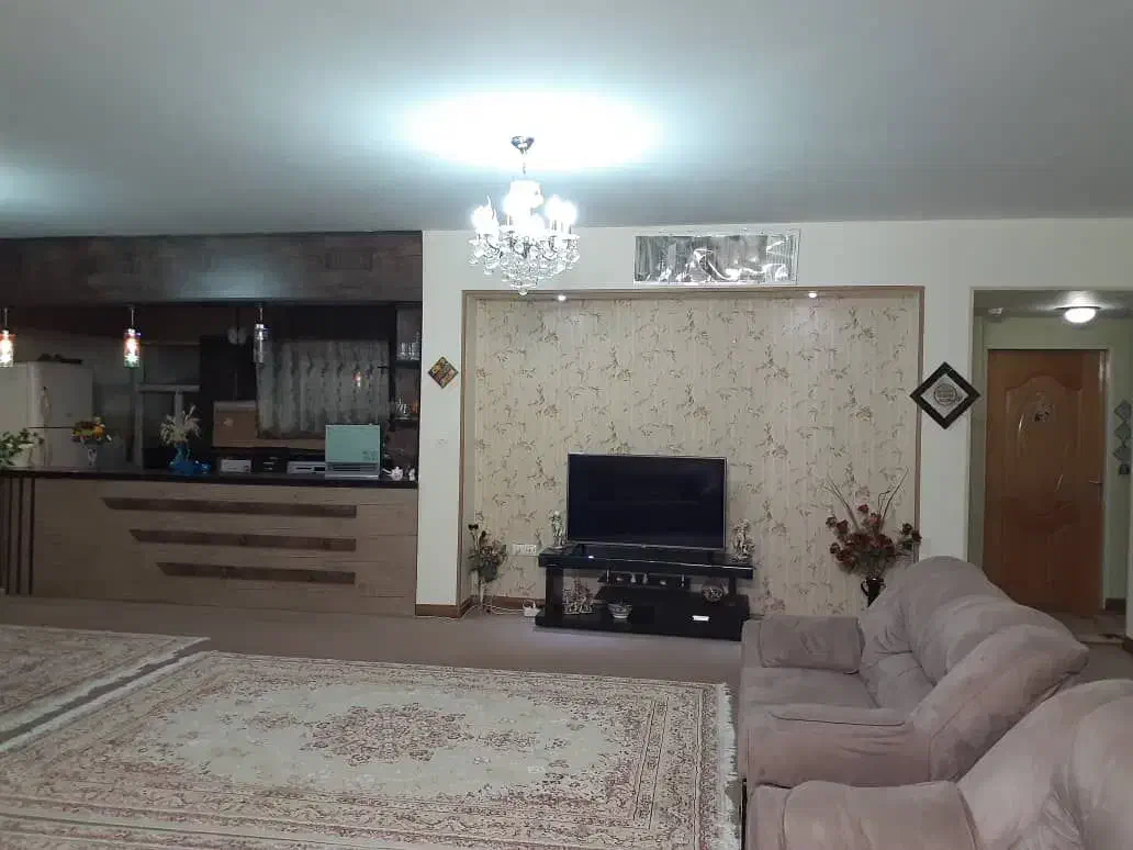 فروش اپارتمان سه خواب /معاوضه با یک خوابه در صدرا|فروش آپارتمان|صدرا-فارس, فاز ۱|دیوار