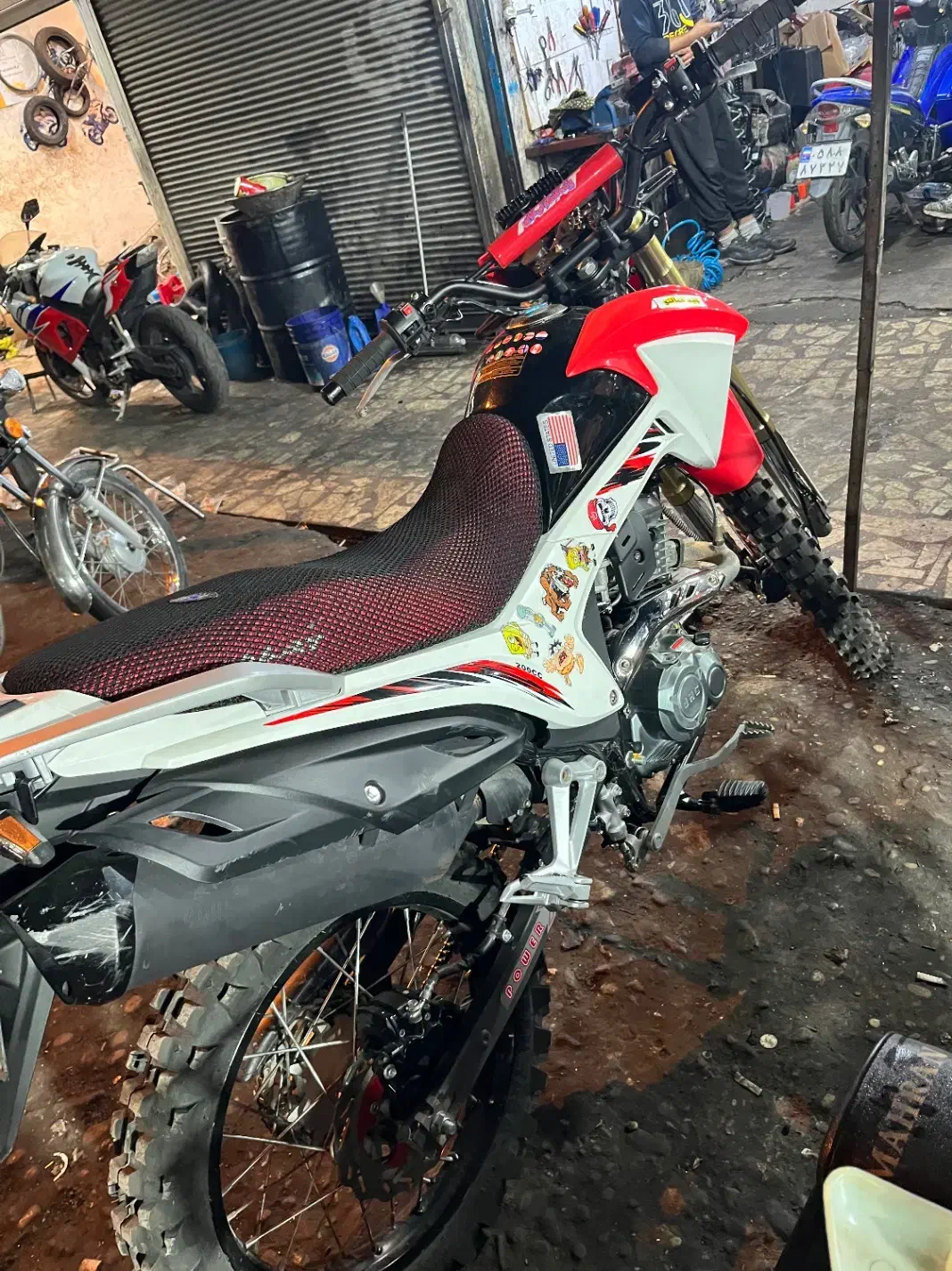 تریل فلات ۲۰۰ طرح crf مدل ۱۴۰۴|موتورسیکلت|چالوس, |دیوار