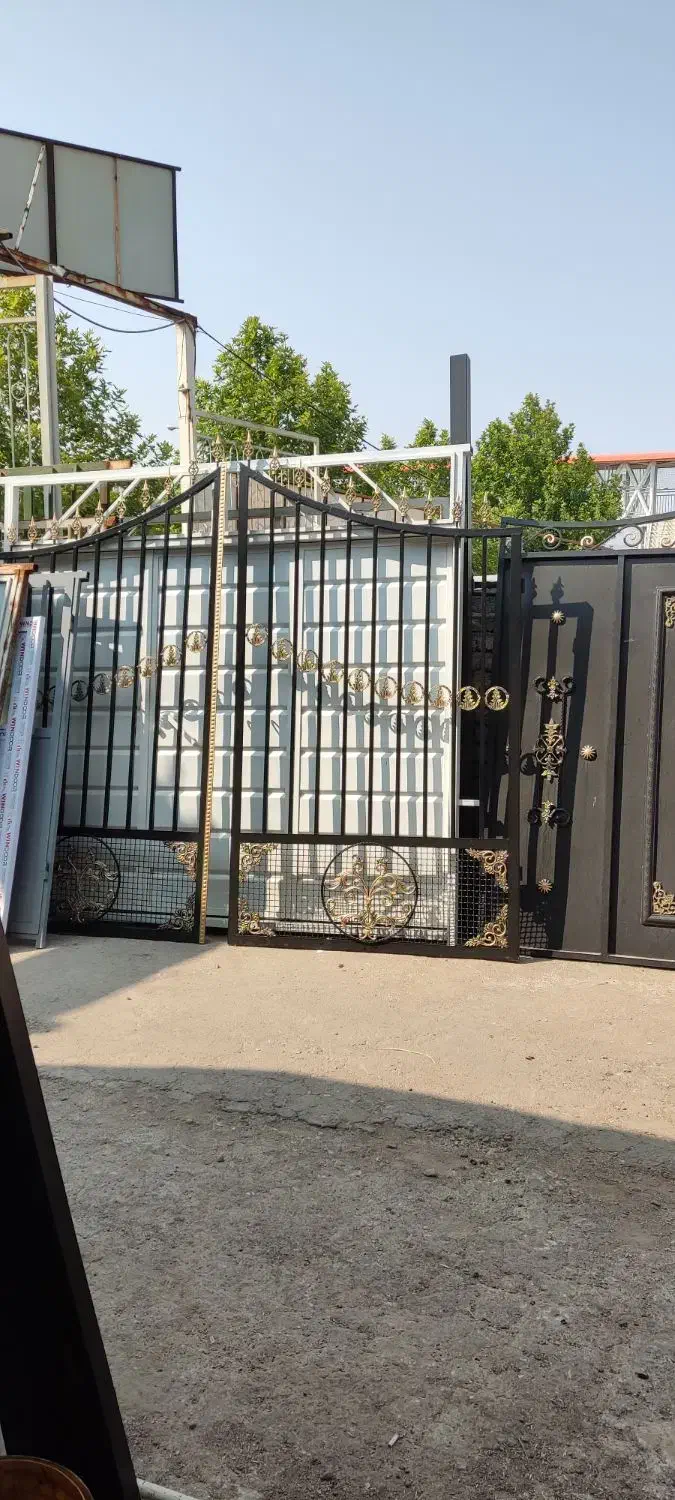 جوشکارحرفه ای درب وپنجره وتعمیرات|خدمات پیشه و مهارت|زنجان, |دیوار