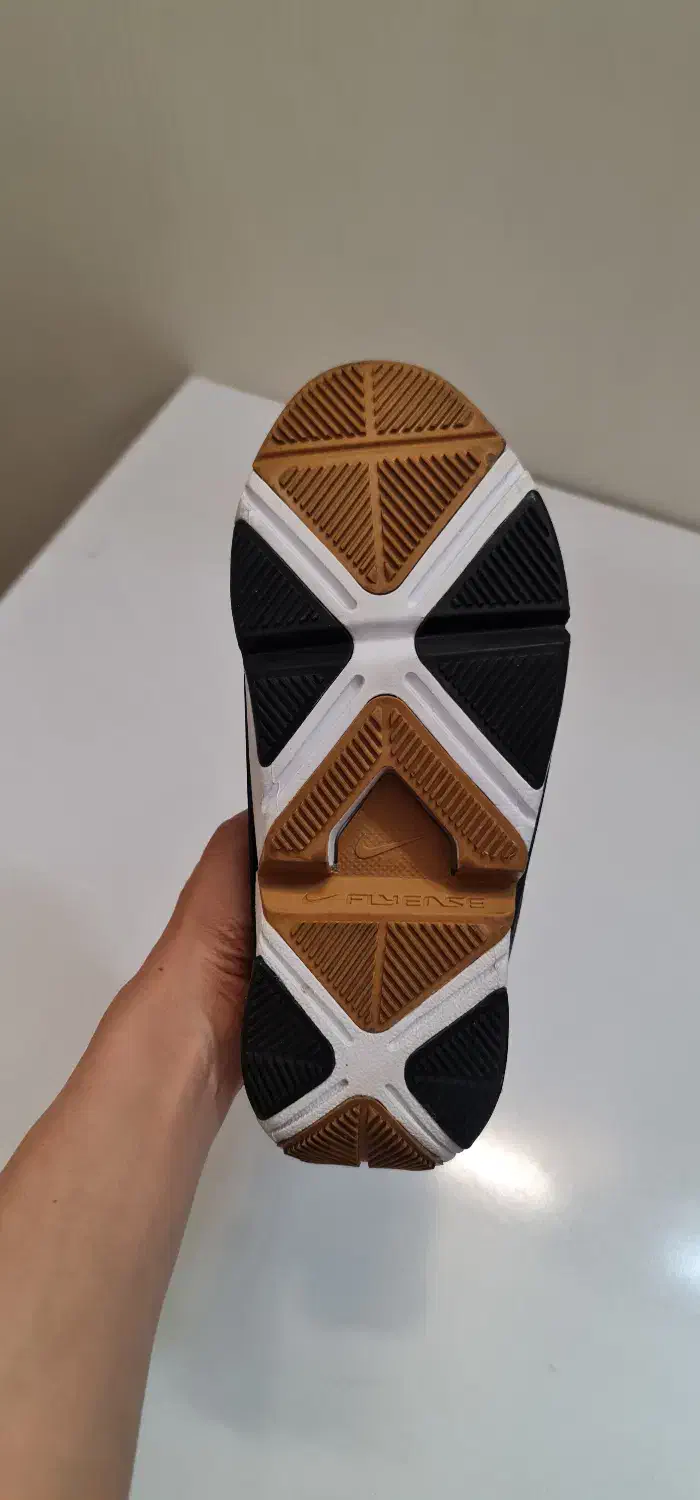 کتونی نایک مدل Go FlyEase رنگ Black Gum|کیف، کفش، کمربند|تهران, حشمتیه|دیوار