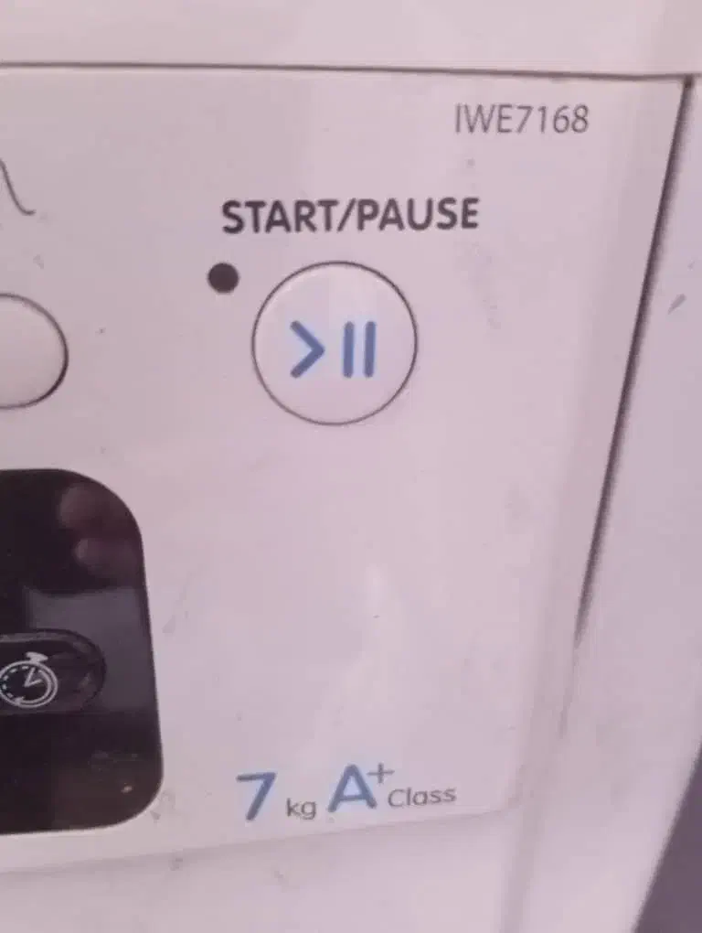 ماشین لباسشویی ایندوزیت ایتالیایی|ماشین لباسشویی و خشککن لباس|تهران, زیبادشت|دیوار