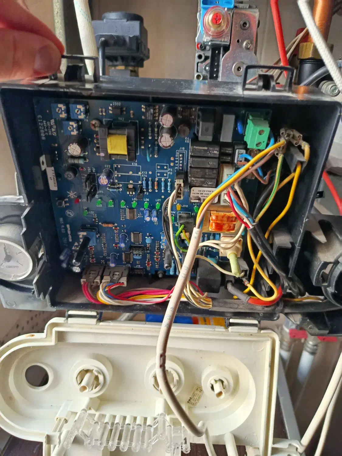 تعمیرات لوازم گرمایشی و تصفیه آب|خدمات پیشه و مهارت|نوشهر, |دیوار