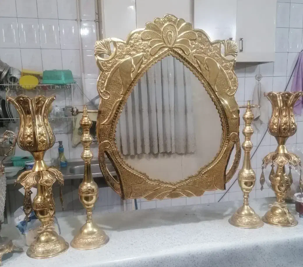 اینه شمعدان مسی و برنجی قدیمی ابکاری طلا|صنایع دستی و سایر لوازم تزئینی|اصفهان, هفتون|دیوار