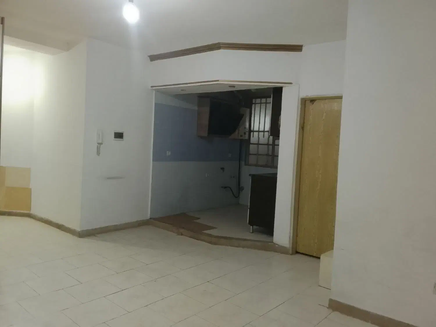 واحداپارتمان/طبقه اول//شهرک گلها|اجارهٔ آپارتمان|قرچک, شهرک گلها|دیوار