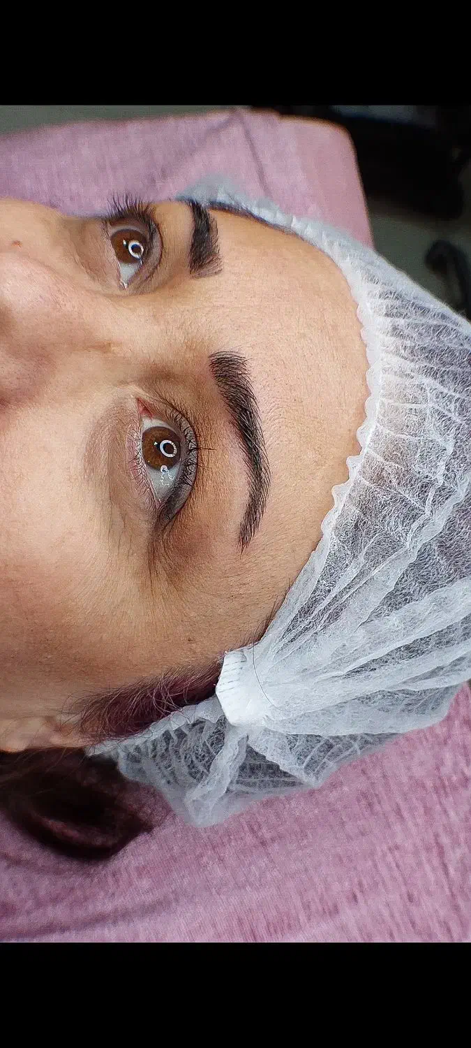 اجرای رایگان میکروبلیدینگ کرکی مویی فقط برای ۲نفر|خدمات آرایشگری و زیبایی|اردبیل, |دیوار