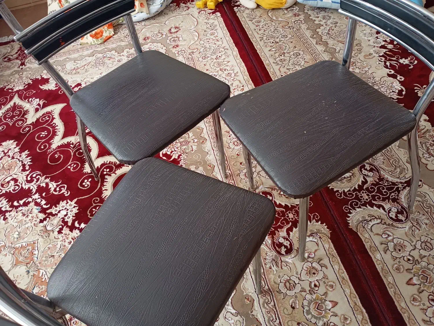 صندلی|صندلی و نیمکت|خور (اصفهان), |دیوار