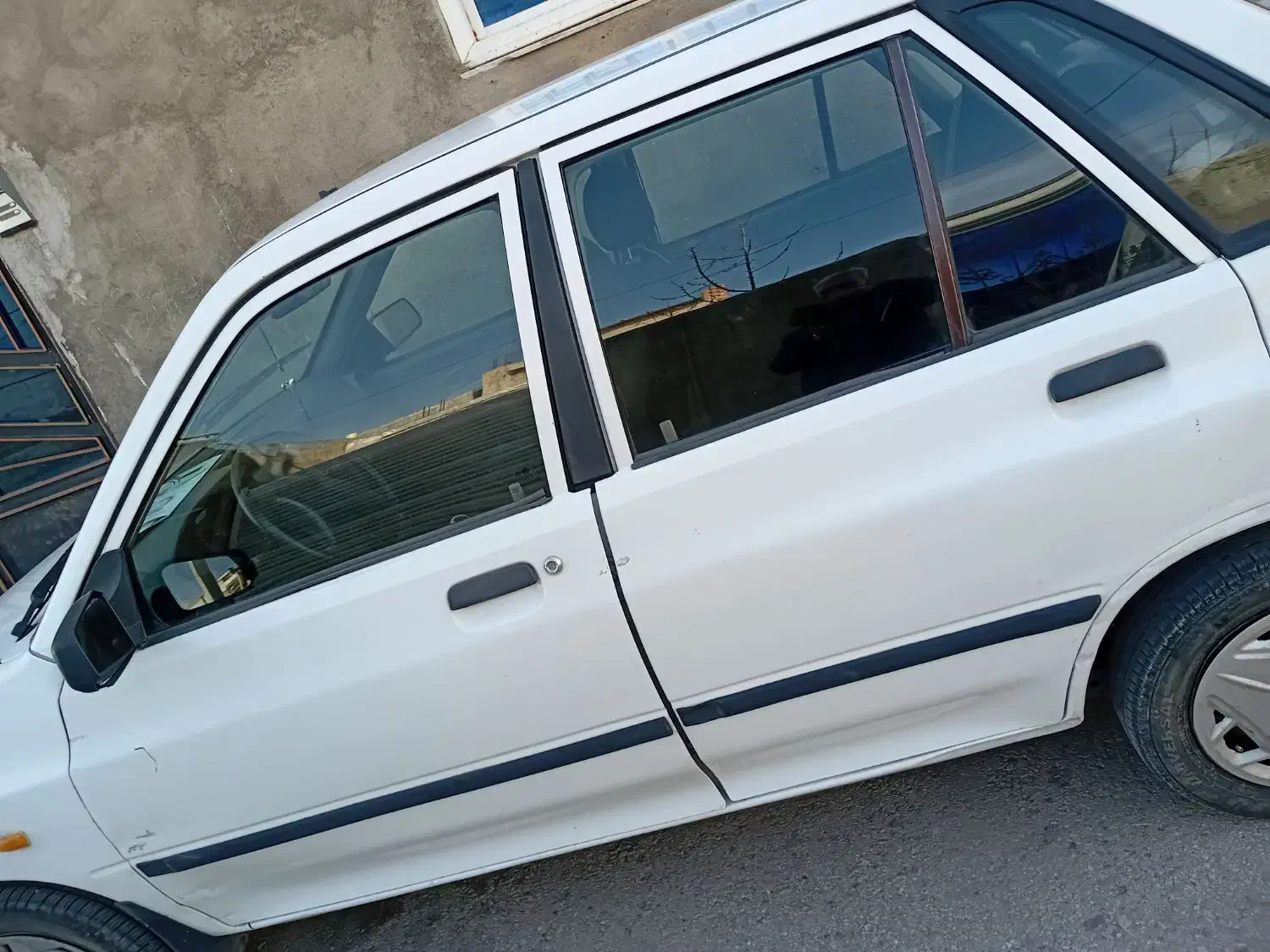 فروشی|خودرو سواری و وانت|قروه, |دیوار