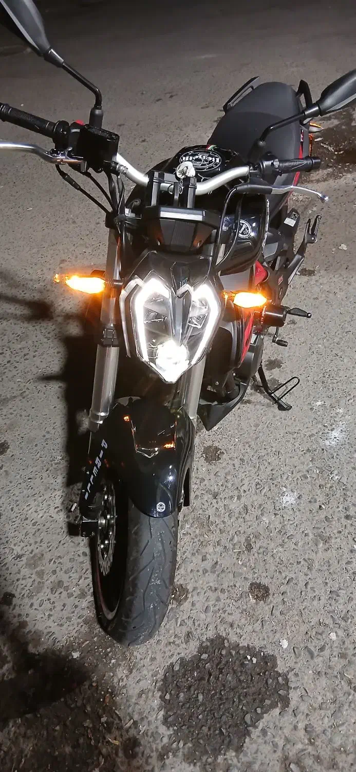 بنلی ۳۰۰ نیو فیس|موتورسیکلت|ملارد, |دیوار