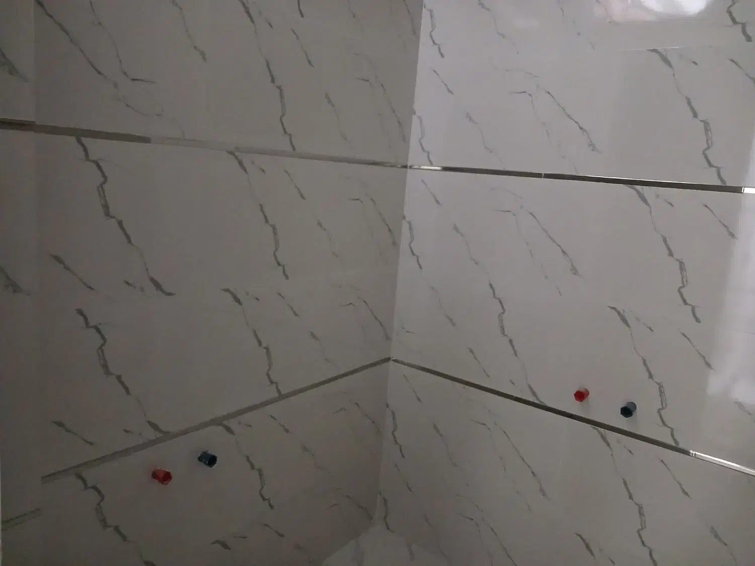 کاشیکاری ونماکاری وسیمانکاری|خدمات پیشه و مهارت|اهر, |دیوار