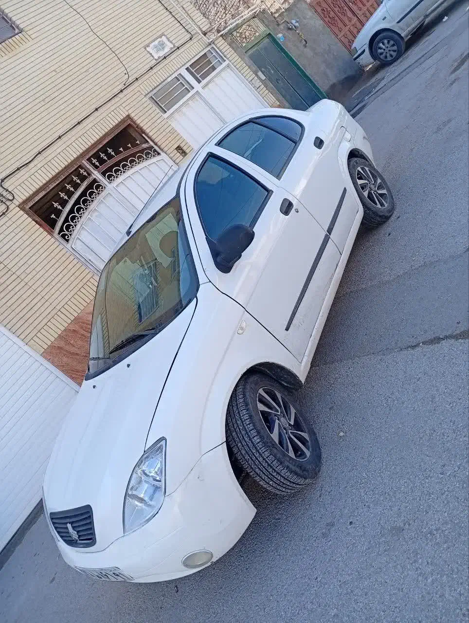 فروشی تیبا ۱ مدل ۹۸|خودرو سواری و وانت|بافق, |دیوار