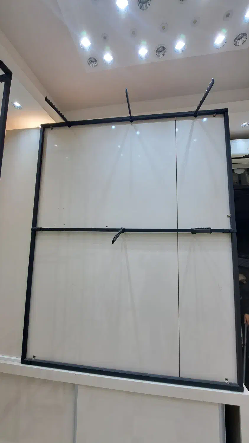 رگال لباس|بندرخت و رختآویز|مرند, |دیوار