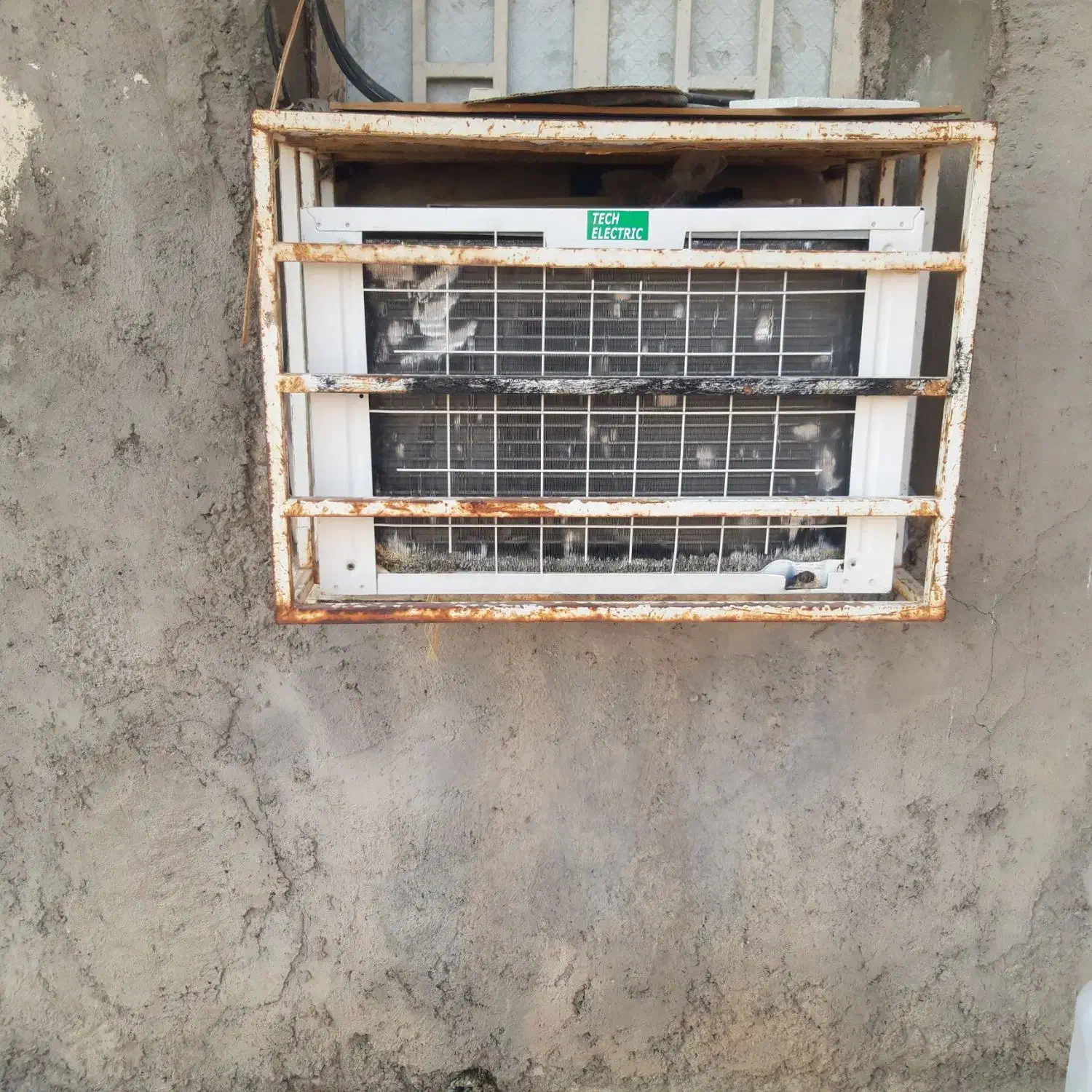 کولر|کولر گازی و فن‌کوئل|مسجد سلیمان, |دیوار