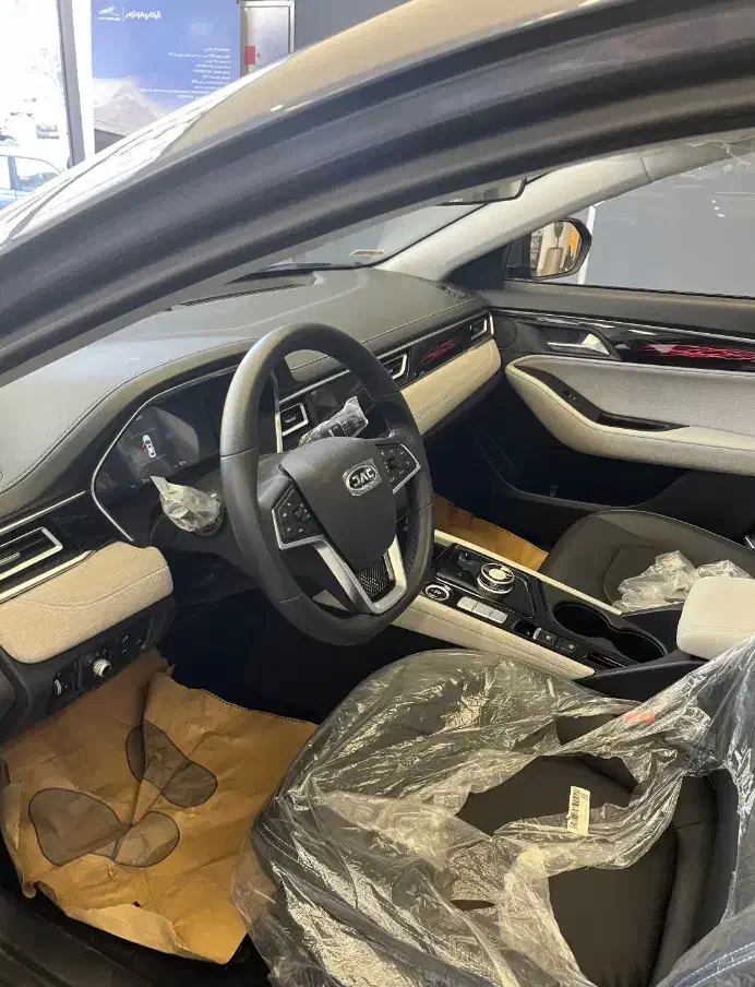 kmc ej7 2025ای جی|خودرو سواری و وانت|تهران, حکمت|دیوار