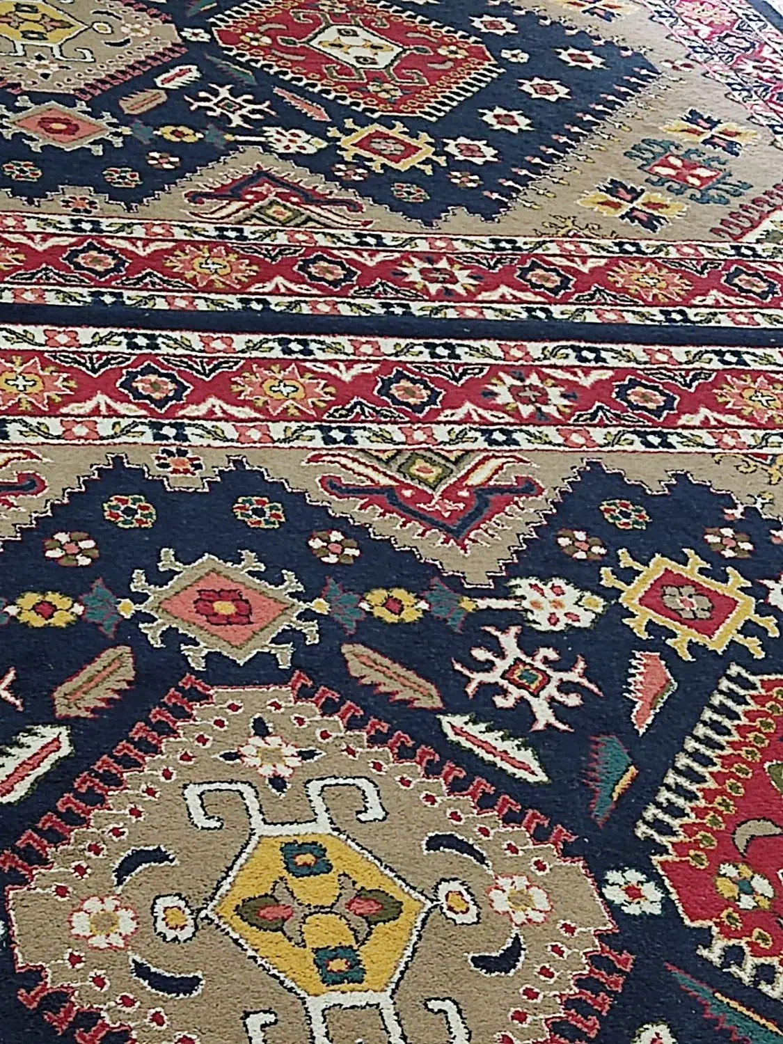 گلیم فرش طرح سنتی زیبا(9متری )|گلیم، جاجیم، گبه|کرمانشاه, |دیوار