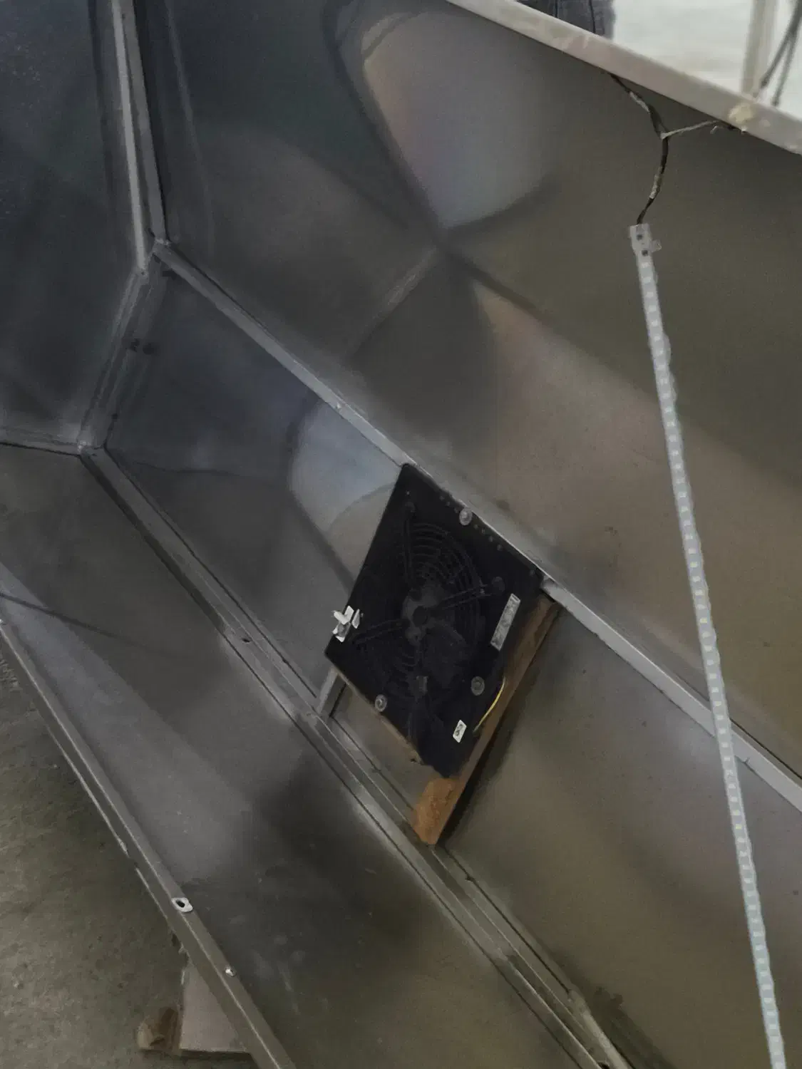 هود صنعتی استیل طول دومتر عرض یک متر|کافی‌شاپ و رستوران|بومهن, |دیوار