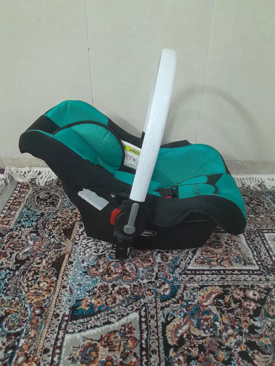 کریر  در حد|کالسکه و لوازم جانبی|قم, باغ شریفی|دیوار