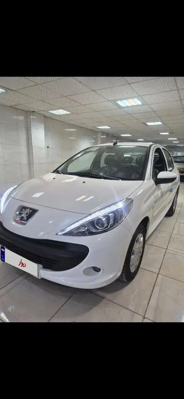 207 فلز مدل 1404 خشک *نقد اقساط*|خودرو سواری و وانت|یزد, |دیوار