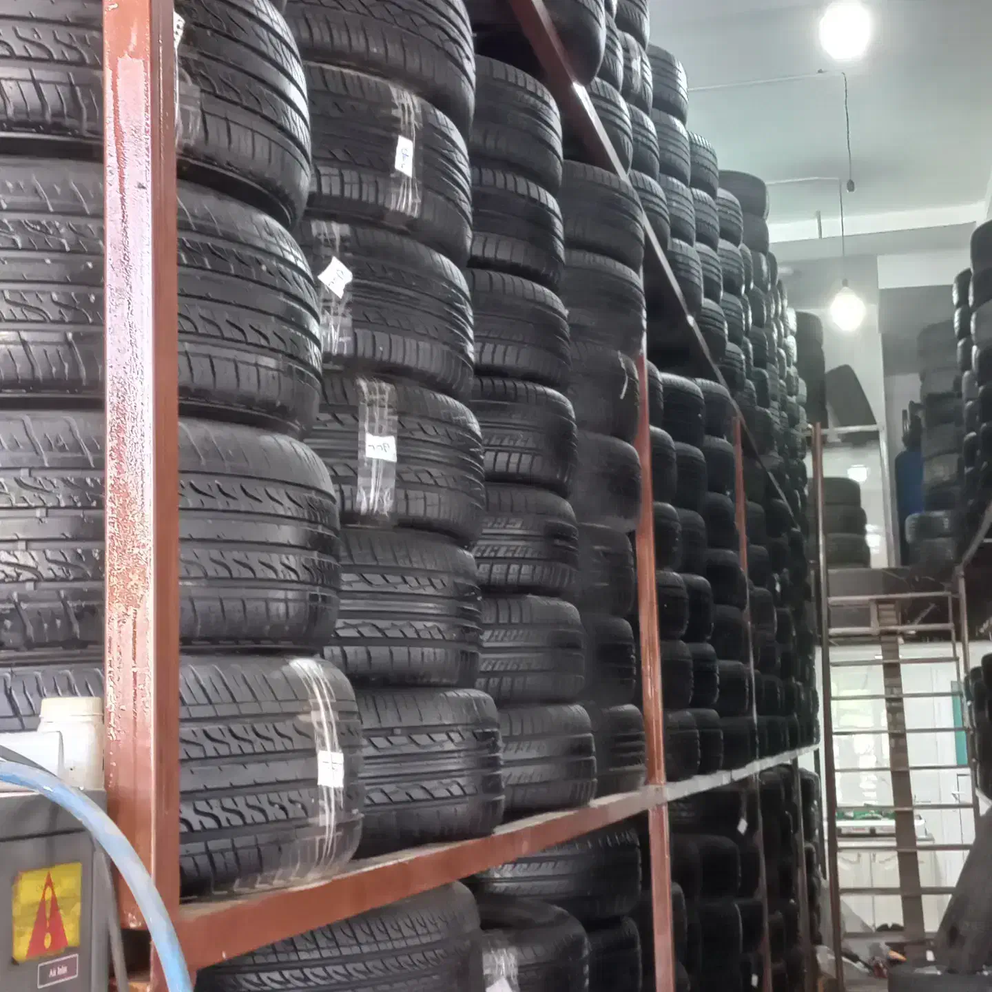 لاستیک|قطعات یدکی و لوازم جانبی|نگین شهر, |دیوار