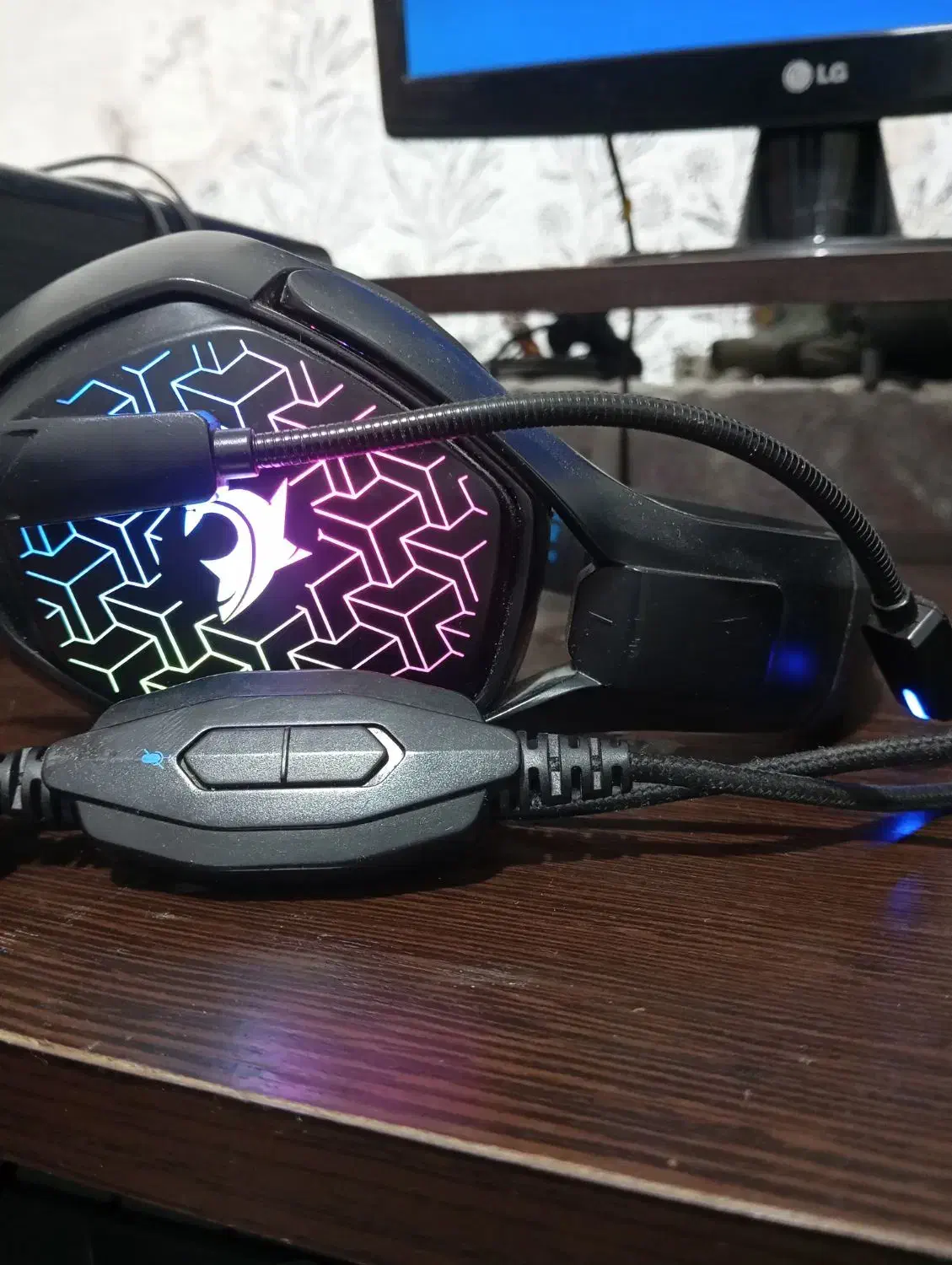 هدفون گیمینگ|پخش‌کننده همراه|شیراز, گلکوب|دیوار