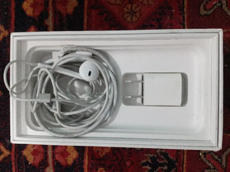 گوشی iPhone 7 GOLD|موبایل|بوشهر, |دیوار
