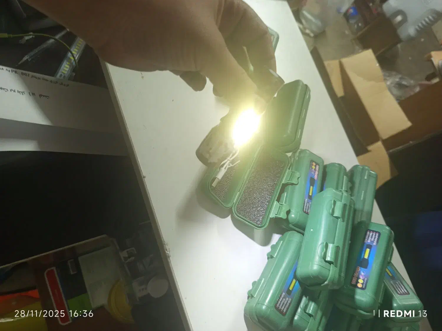 فروش فوری تعدادی چراغ قوه شارژی کوچک|لامپ و چراغ|شیراز, شهرک سراج|دیوار