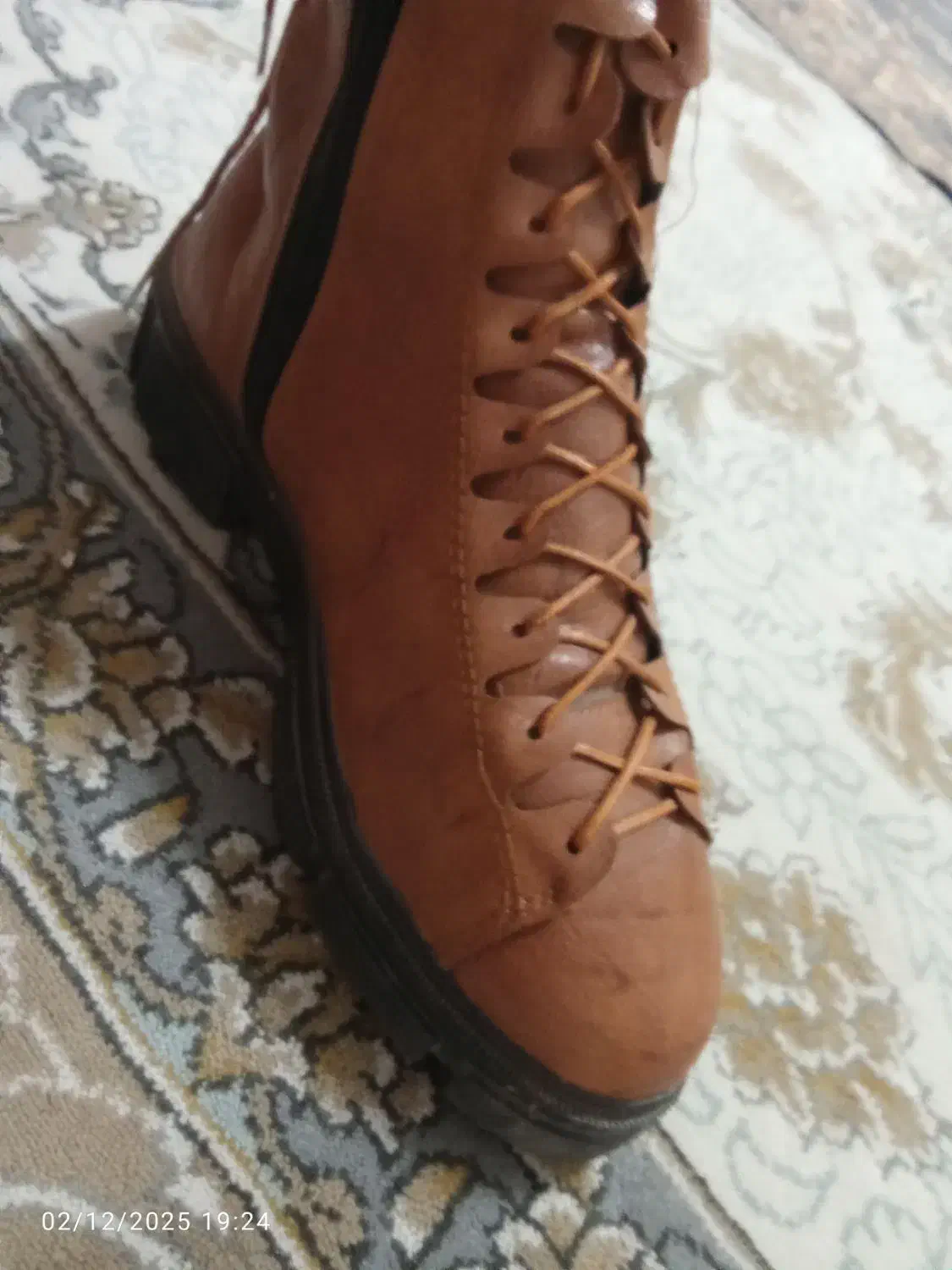 نیم بوت|کیف، کفش، کمربند|تربت‌حیدریه, کوی شهید احمدزاده ملکی|دیوار