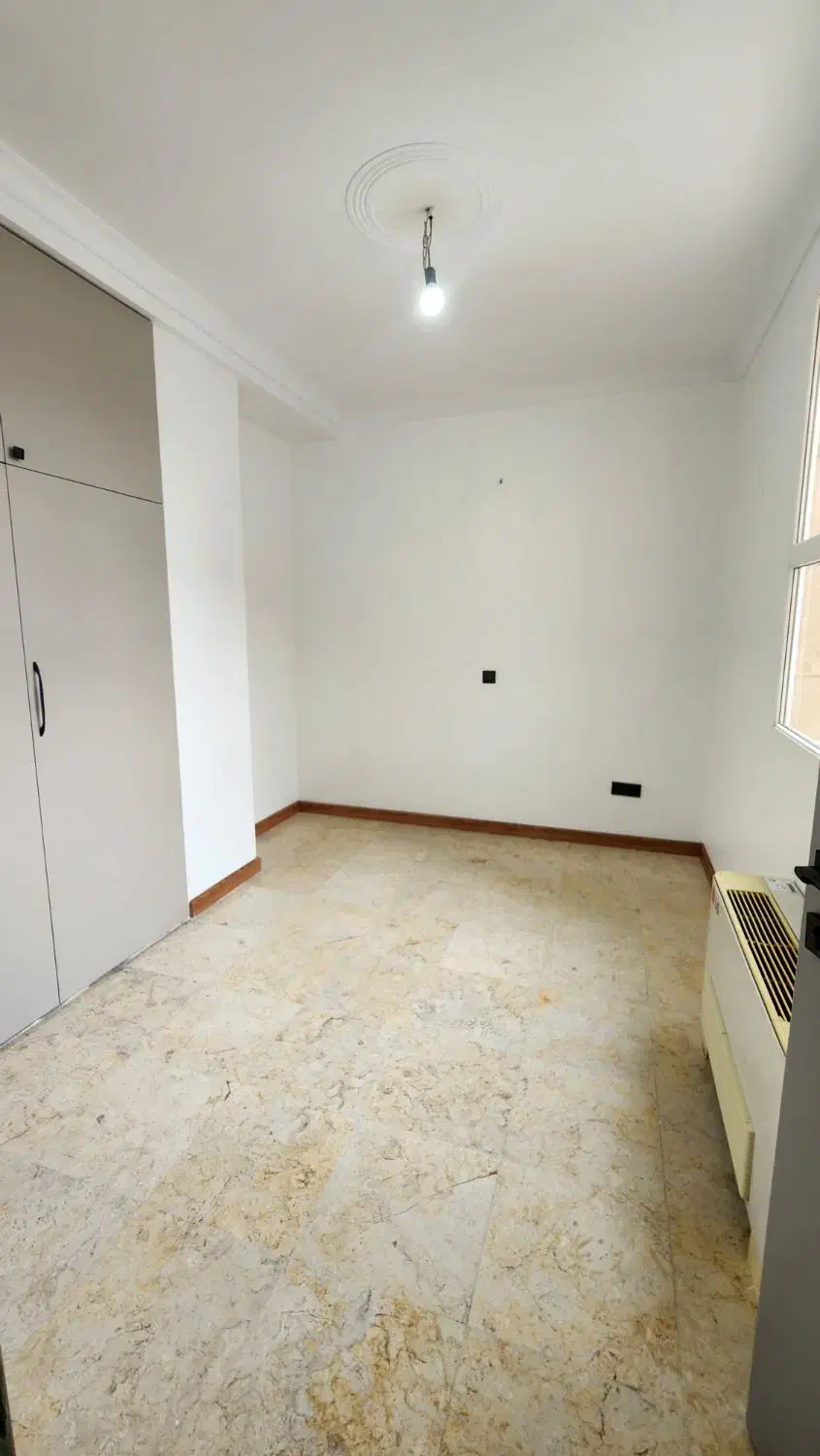 اشرفی اصفهانی باهنر ۴۶متر ۱خ فول امکانات ۶ ساله