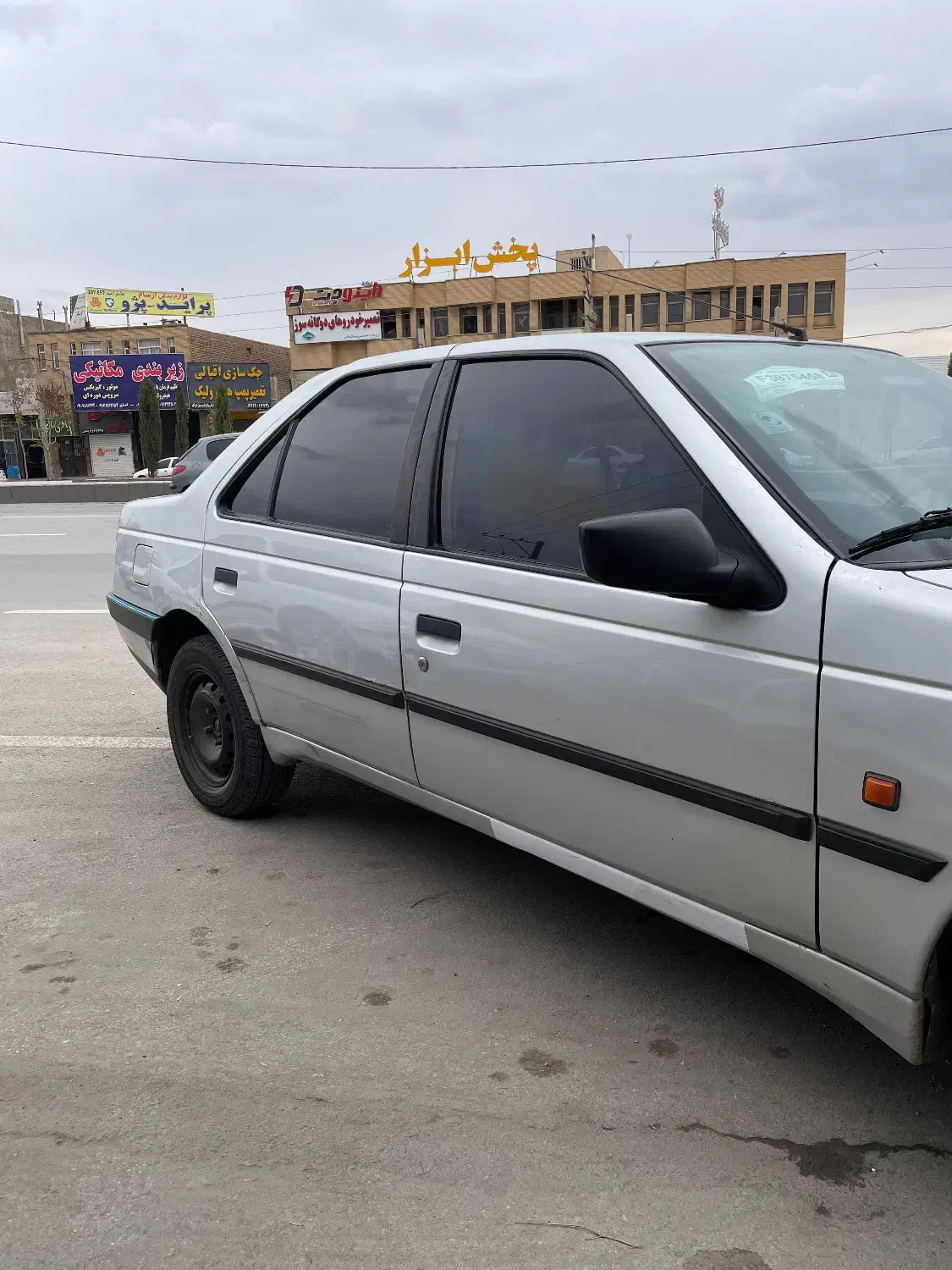 پژو۴۰۵ مدل۸۵ بیرنگ|خودرو سواری و وانت|رفسنجان, |دیوار