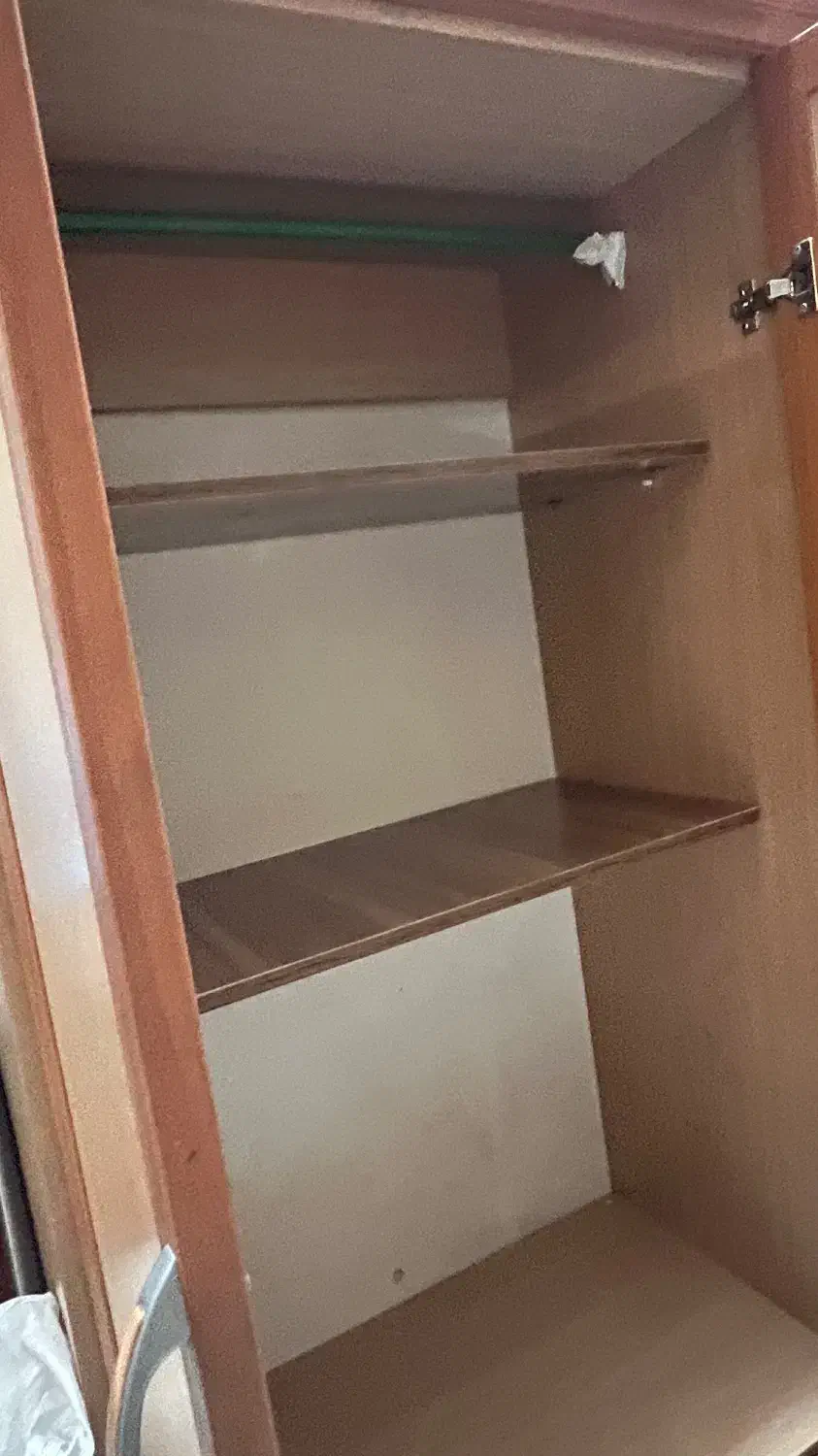 کمد|جاکفشی، کمد، دراور|شیراز, عفیفآباد|دیوار